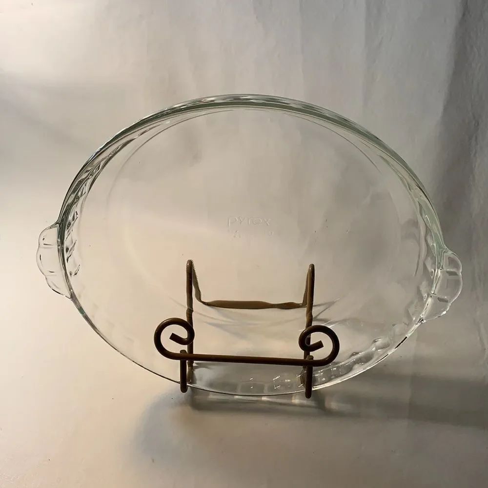Pyrex Fluted Pie Plate 9.5 In 24 cm USA No Range Broil 229 32 - Picture 2 of 7